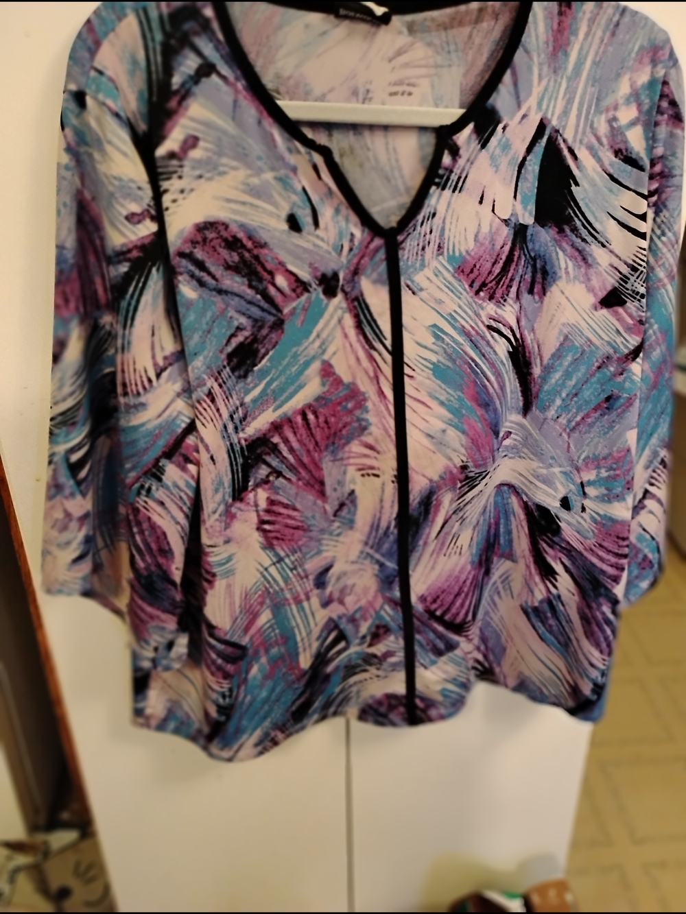 BonWorth Brushstroke V-Neck Blouse in Purple, Blue & Black